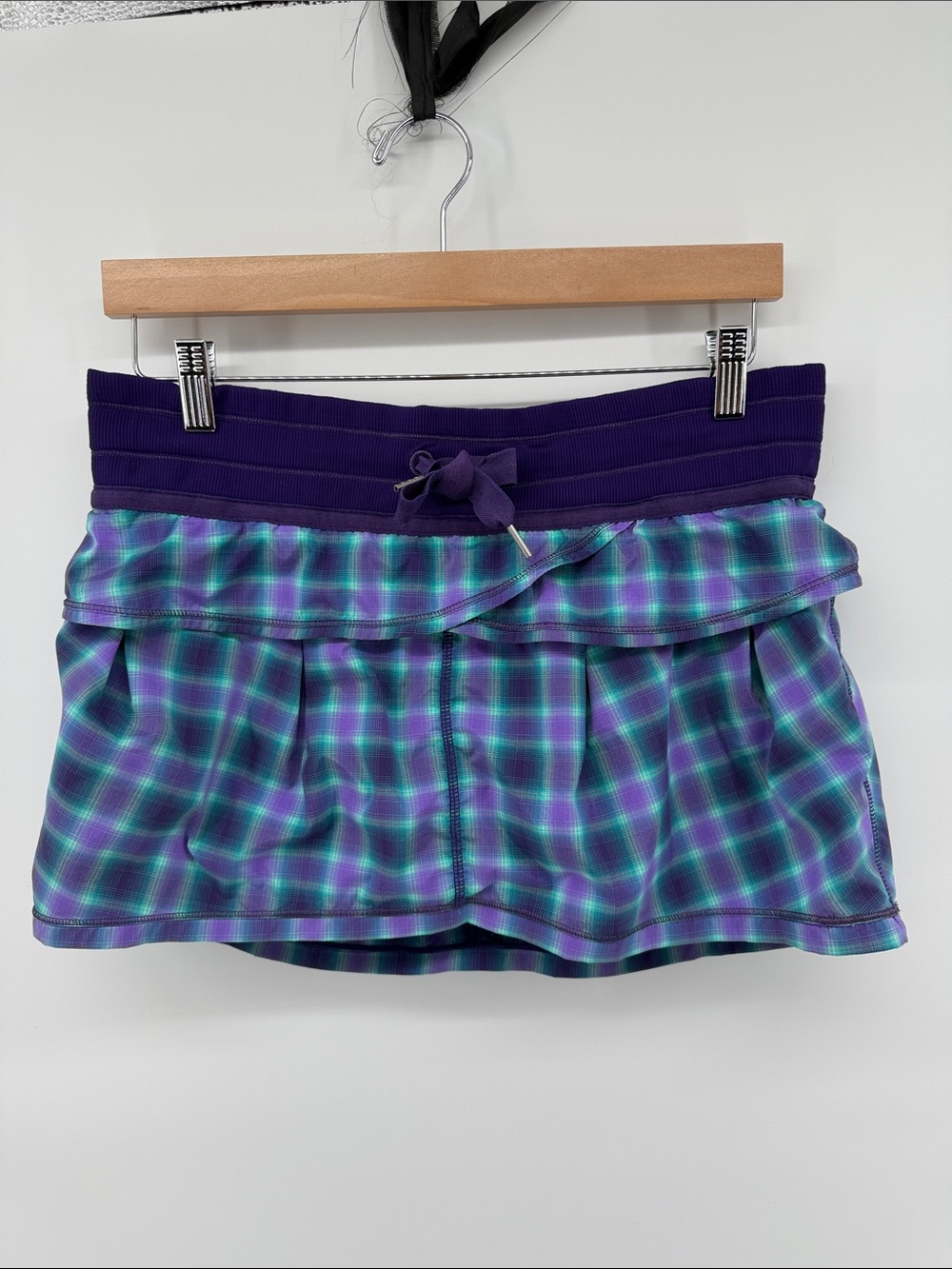 Lululemon Personal Best Run Skirt in Oasis Ombre Lolo Purple Plaid 8 A21